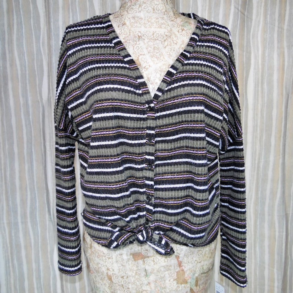 Justify long sleeve top